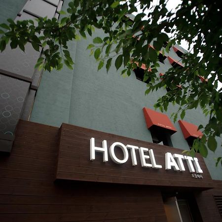 Atti Guesthouse โซล ภายนอก รูปภาพ