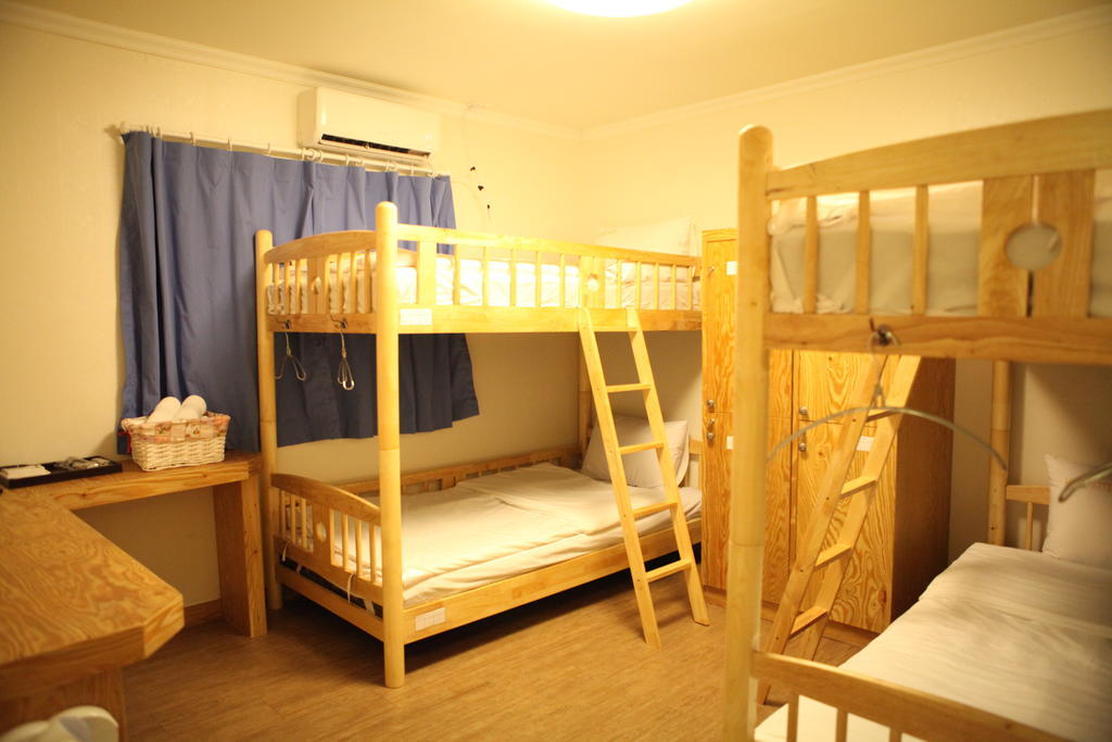 Atti Guesthouse โซล ภายนอก รูปภาพ