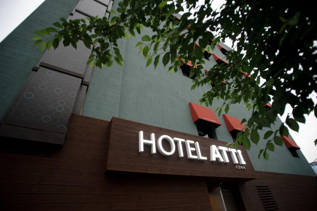Atti Guesthouse โซล ภายนอก รูปภาพ