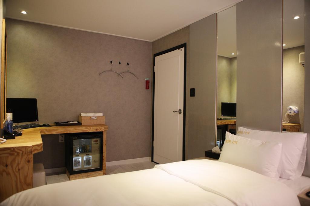 Atti Guesthouse โซล ภายนอก รูปภาพ